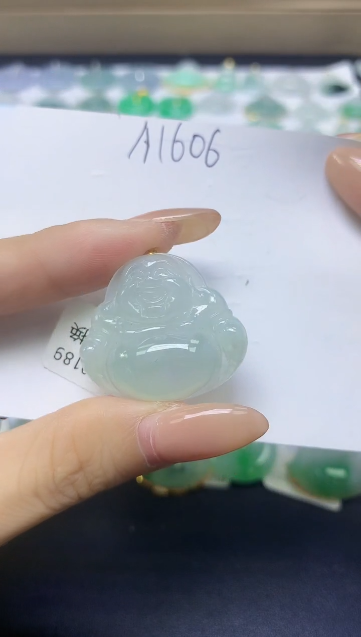 颈饰18K金镶嵌翡翠天然缅甸A货翡翠百元以上9元证书费自理