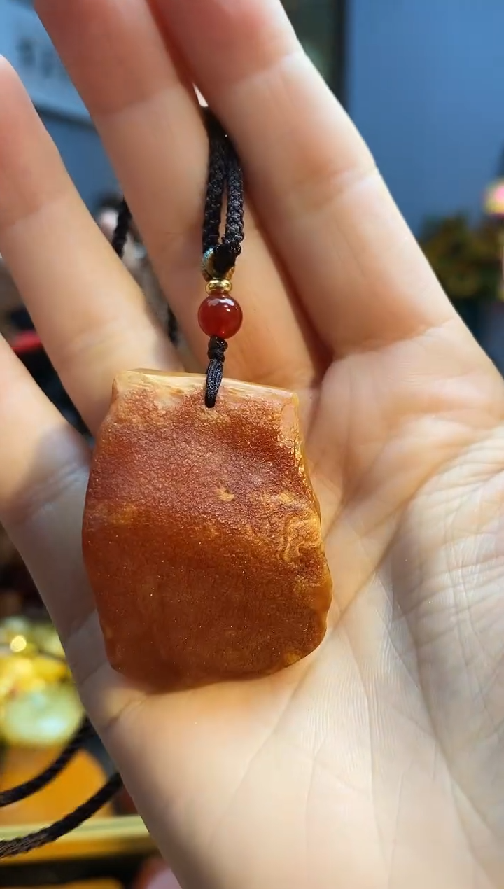 琥珀颈饰未镶嵌挂件