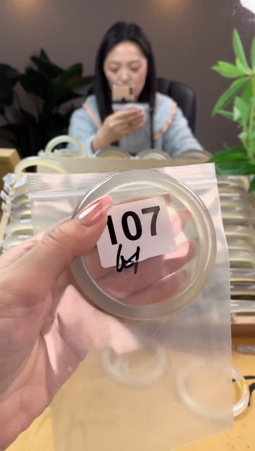 【闪购商品】玛瑙/玉髓手镯未镶嵌107