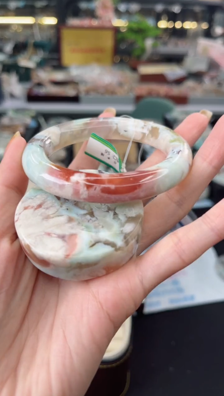 【闪购商品】石英质玉手镯未镶嵌56圈口（赠品镯心）3S9048