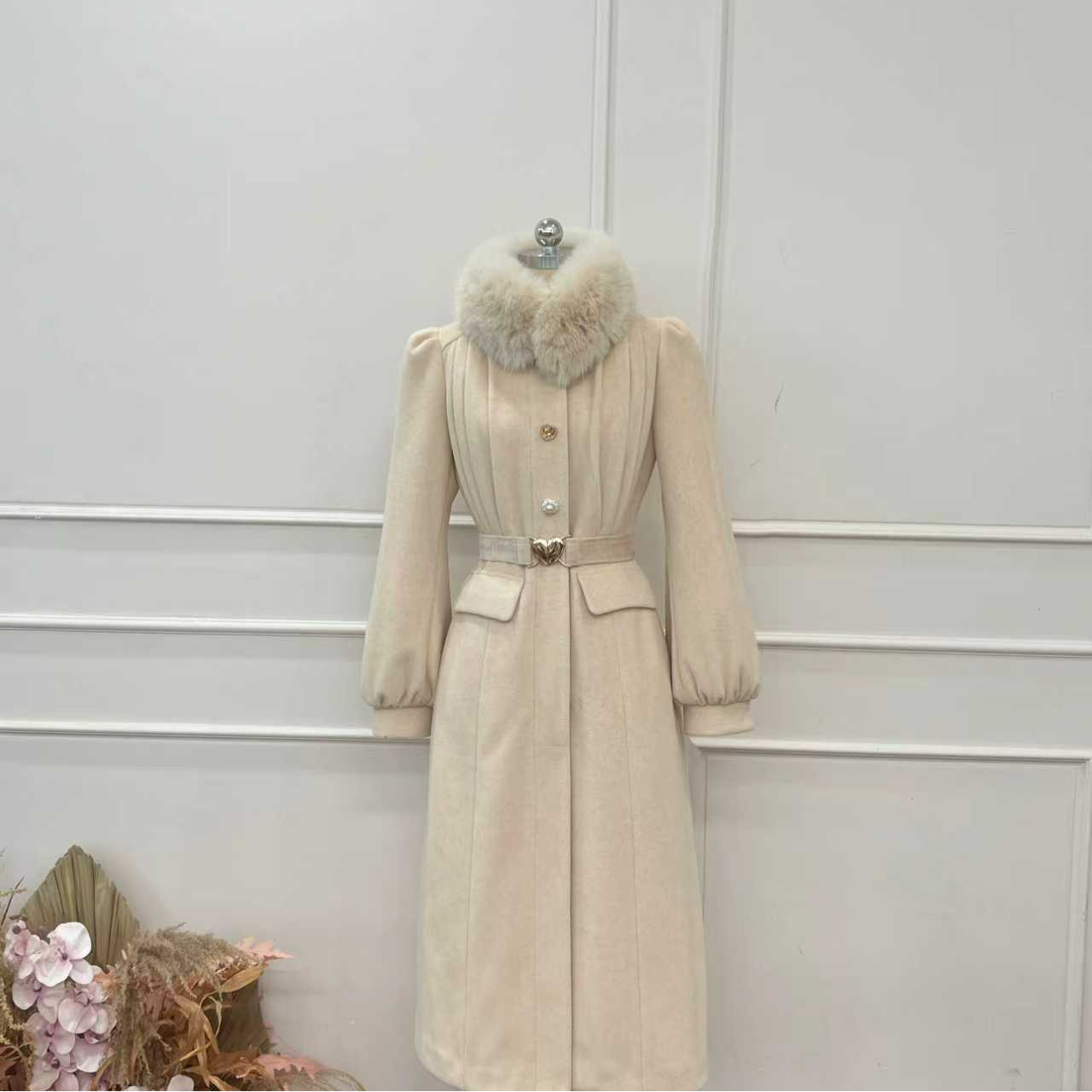 拉夏贝尔2025年冬季新款时尚简约保暖百搭宽松羽绒服 27435 JCK