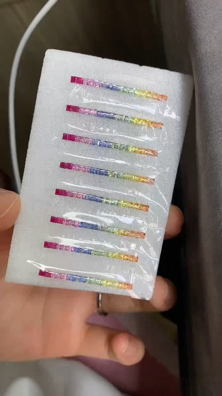 【闪购商品】彩色蓝宝石裸石未镶嵌蓝宝石裸石多样性发16颗