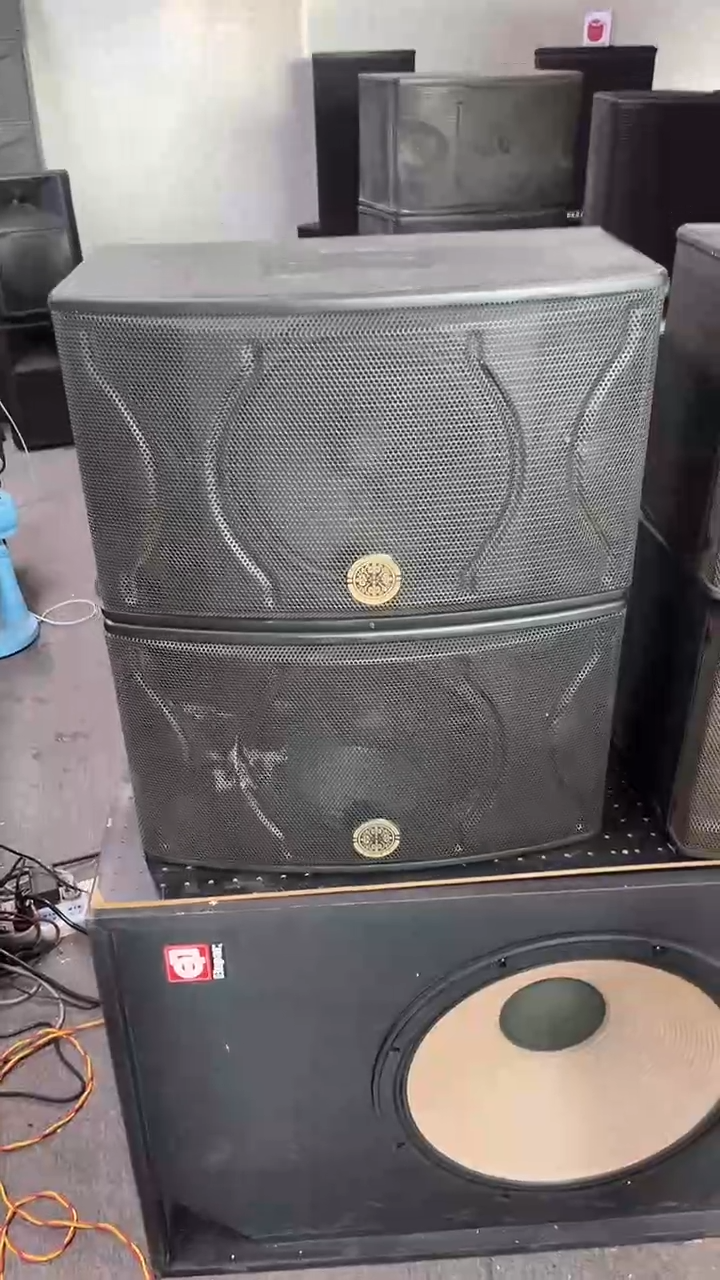 不包邮 10寸卡包音响  KTV音箱一对   运费到付