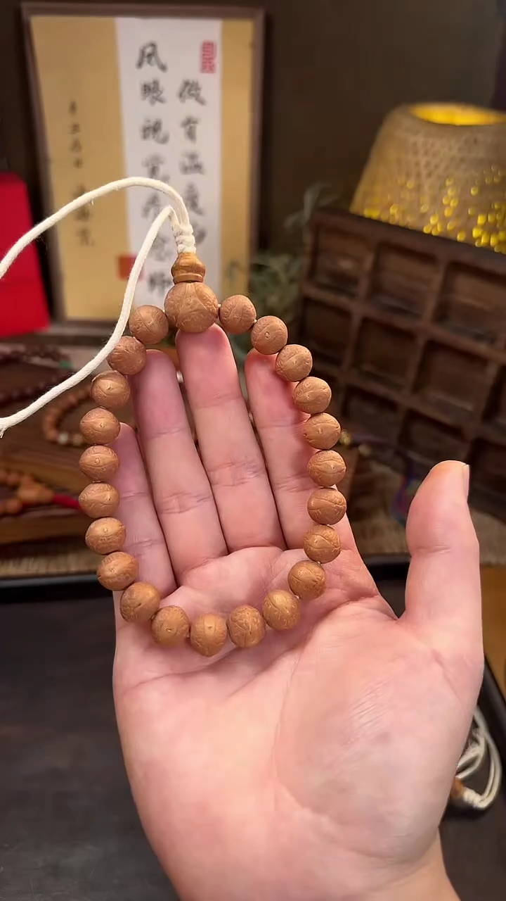 【闪购商品】凤眼菩提手串无系列 12mm+多样性发货