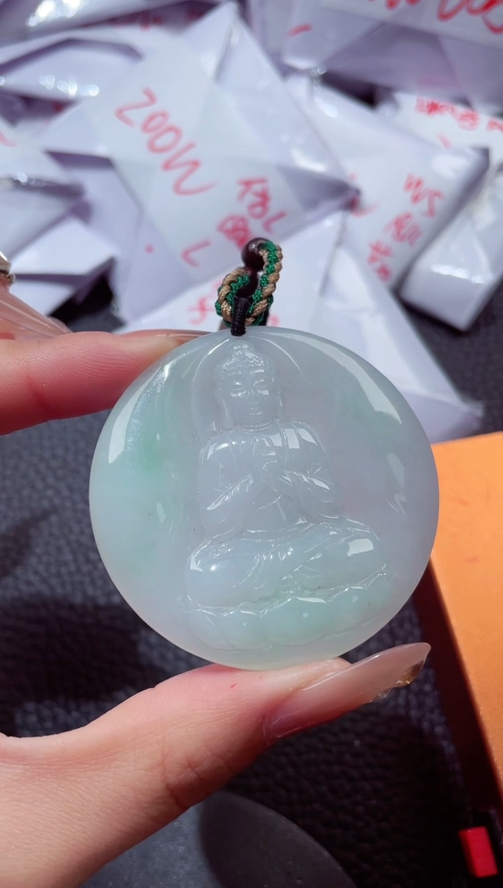 颈饰未镶嵌翡翠602