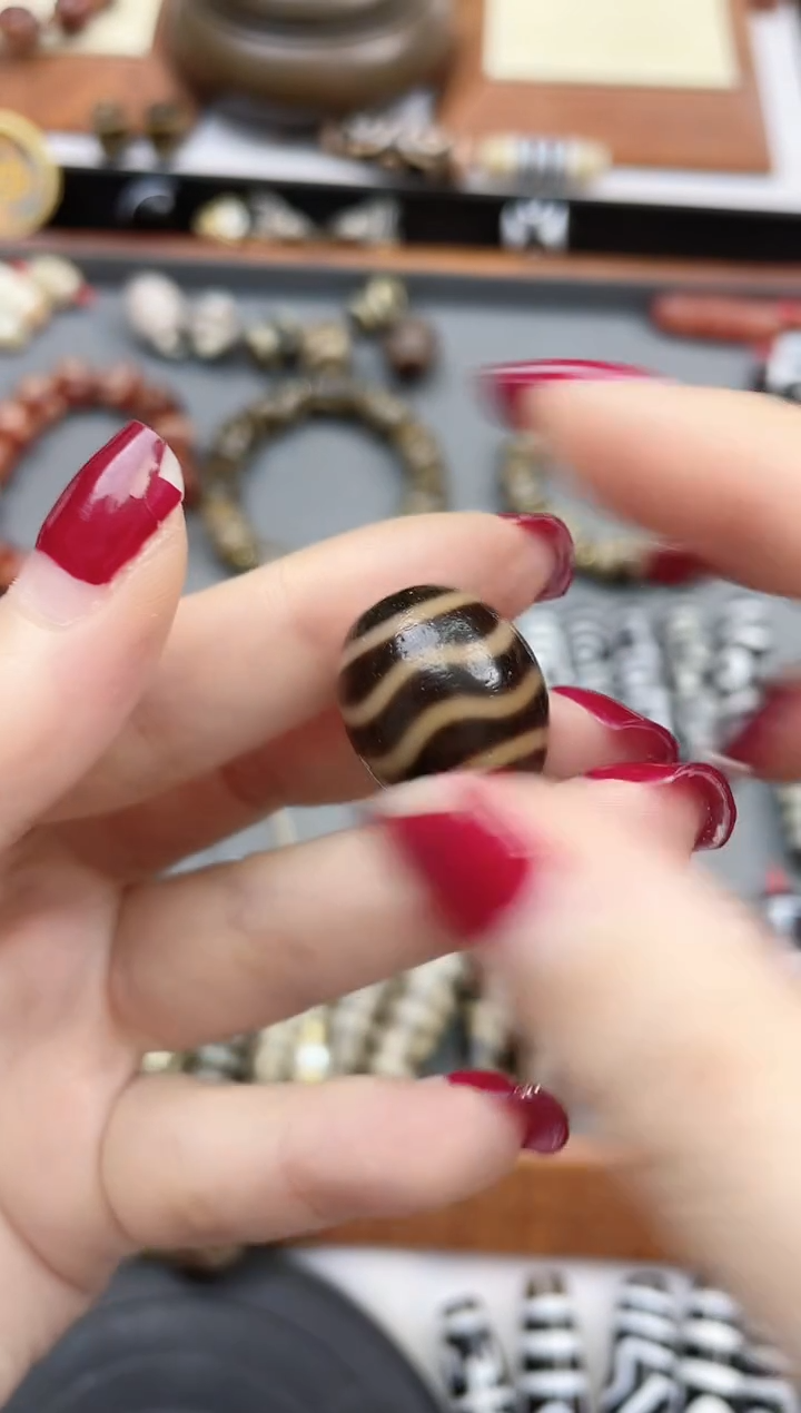 【闪购商品】玛瑙/玉髓珠珠未镶嵌黑金水纹