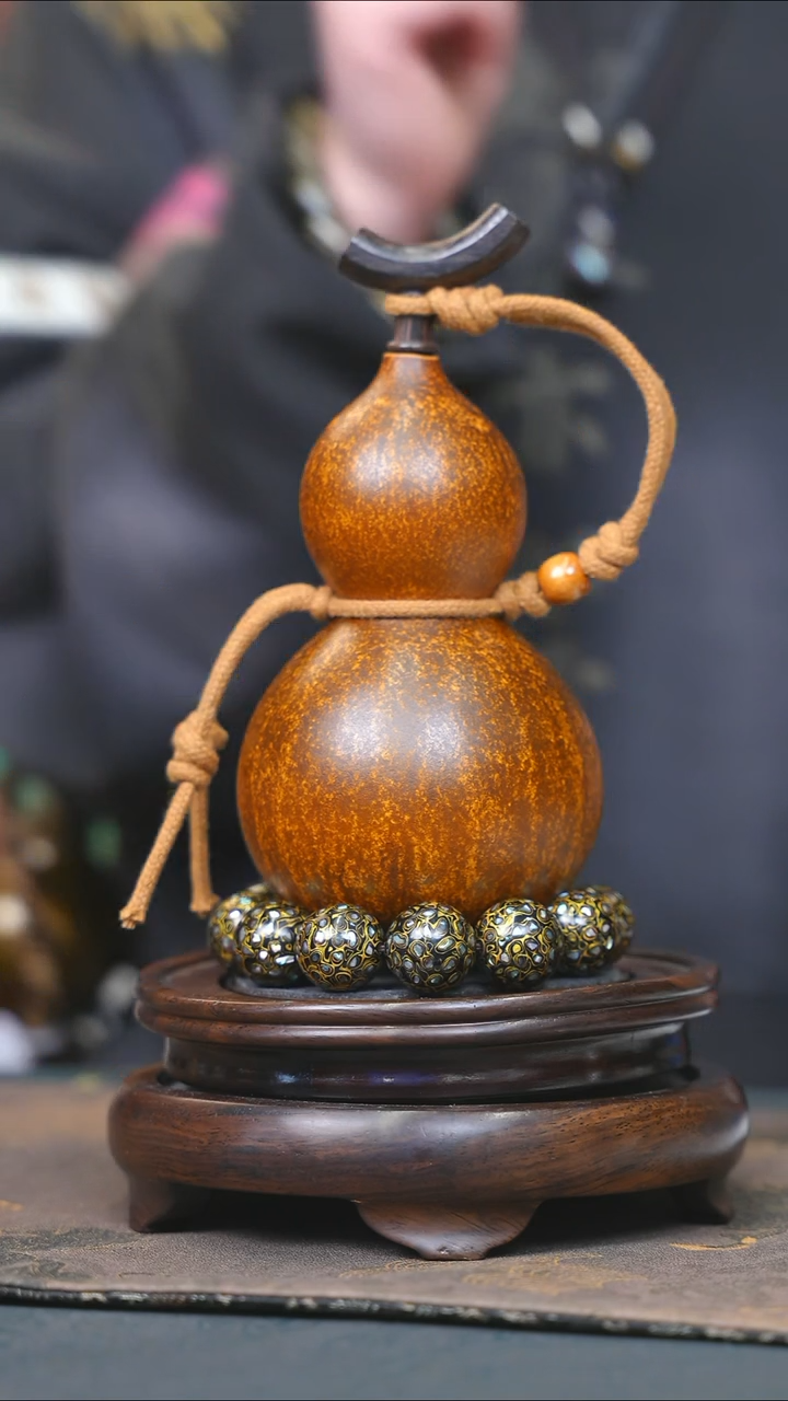 【闪购商品】YG126大漆酒葫芦不包手串及旋转底座