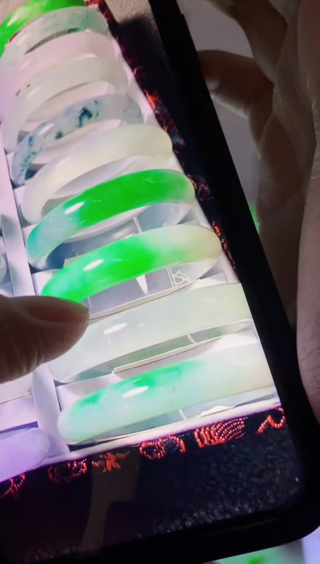 【闪购商品】定制翡翠未镶嵌多样性随机发其一
