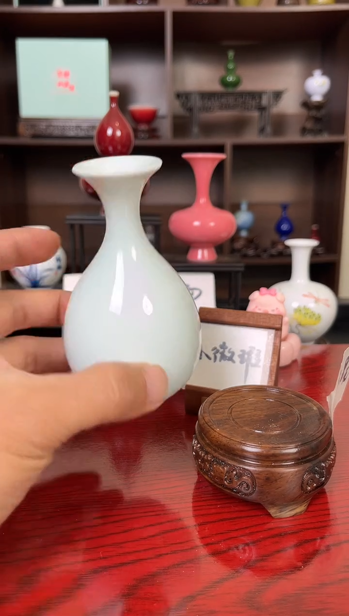 摆件瓷12.10晚小花瓶摆件（手工制品默认微瑕）