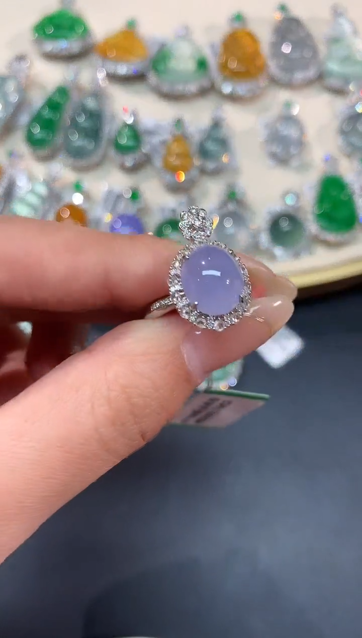 【闪购商品】翡翠吊坠(不含链)18K金镶嵌A76|16800