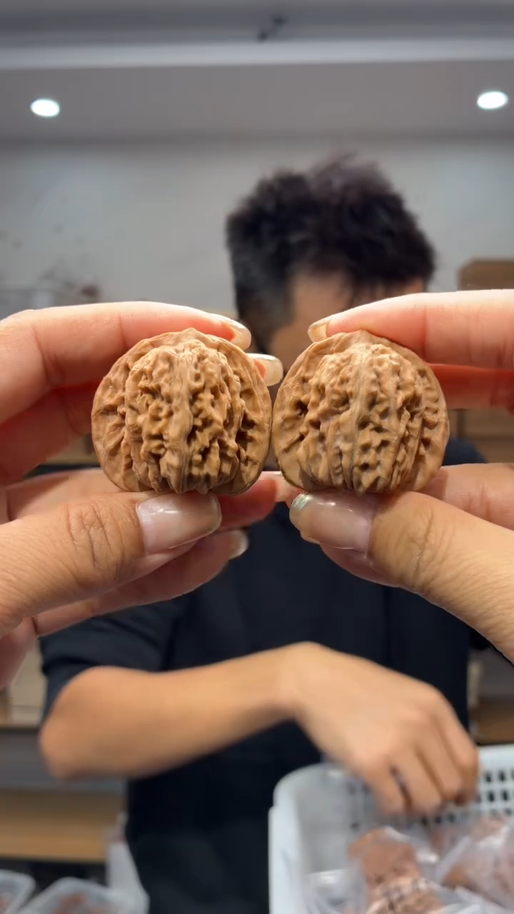 把件文玩核桃42全品四座楼