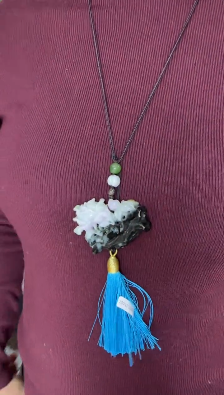 未镶嵌挂件翡翠吊坠