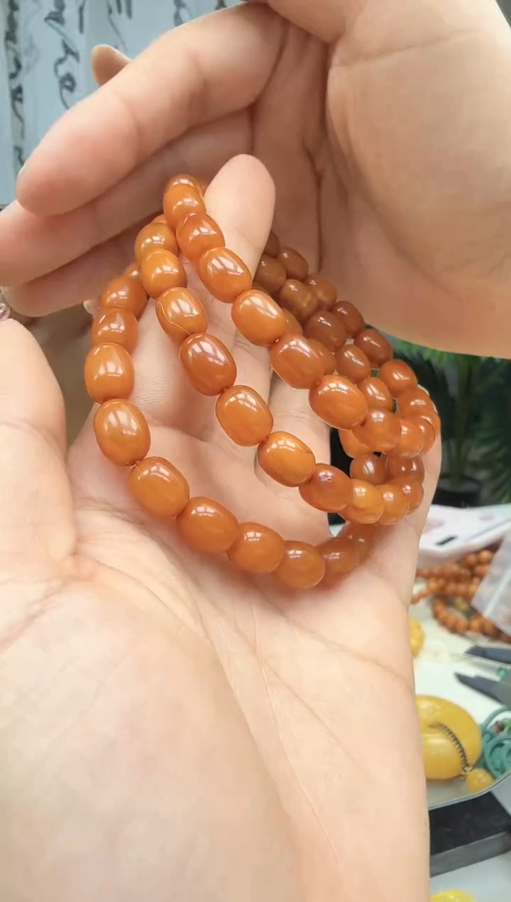【闪购商品】琥珀裸石未镶嵌手串   多样性发一