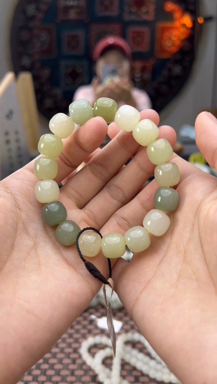 未镶嵌手串和田玉疆南多宝老型珠手串卡11/12