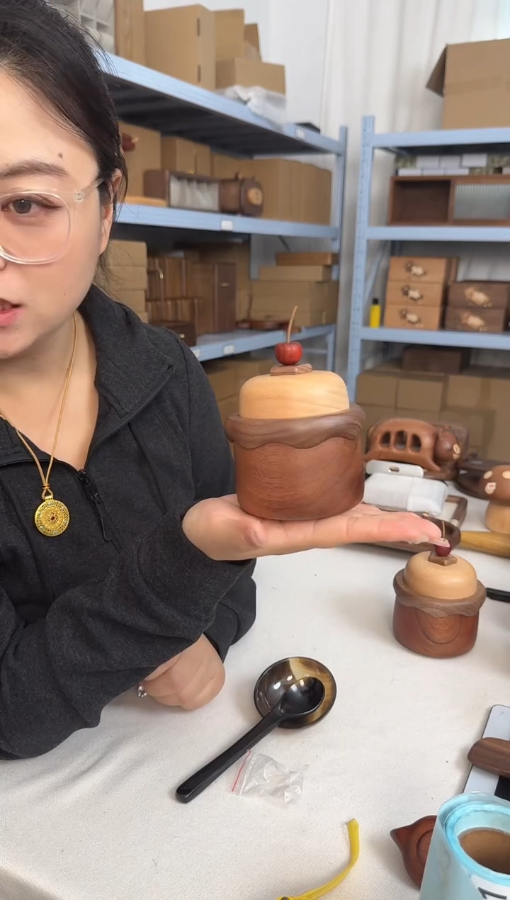 木乌檀木实木蛋糕收纳盒摆件