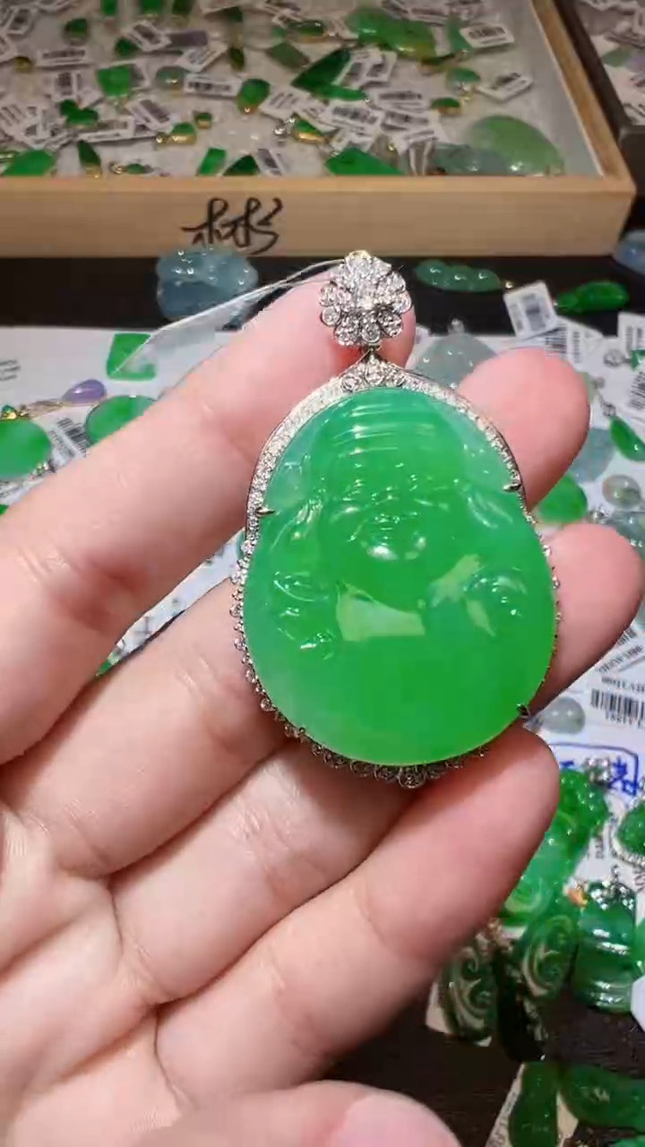【闪购商品】翡翠18K金镶嵌挂件我