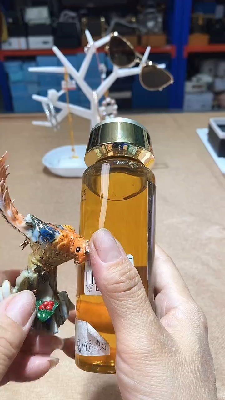 瓷片碗碟好物一件不留@@1