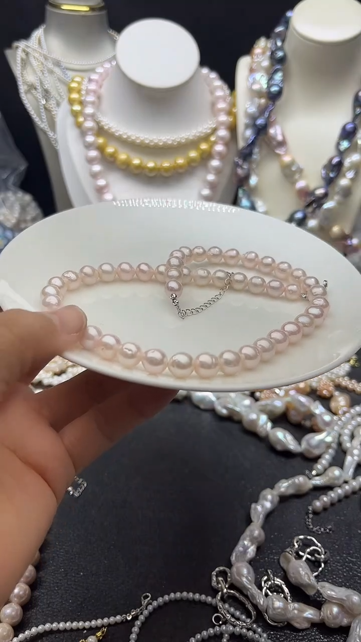 颈饰未镶嵌淡水珍珠多人