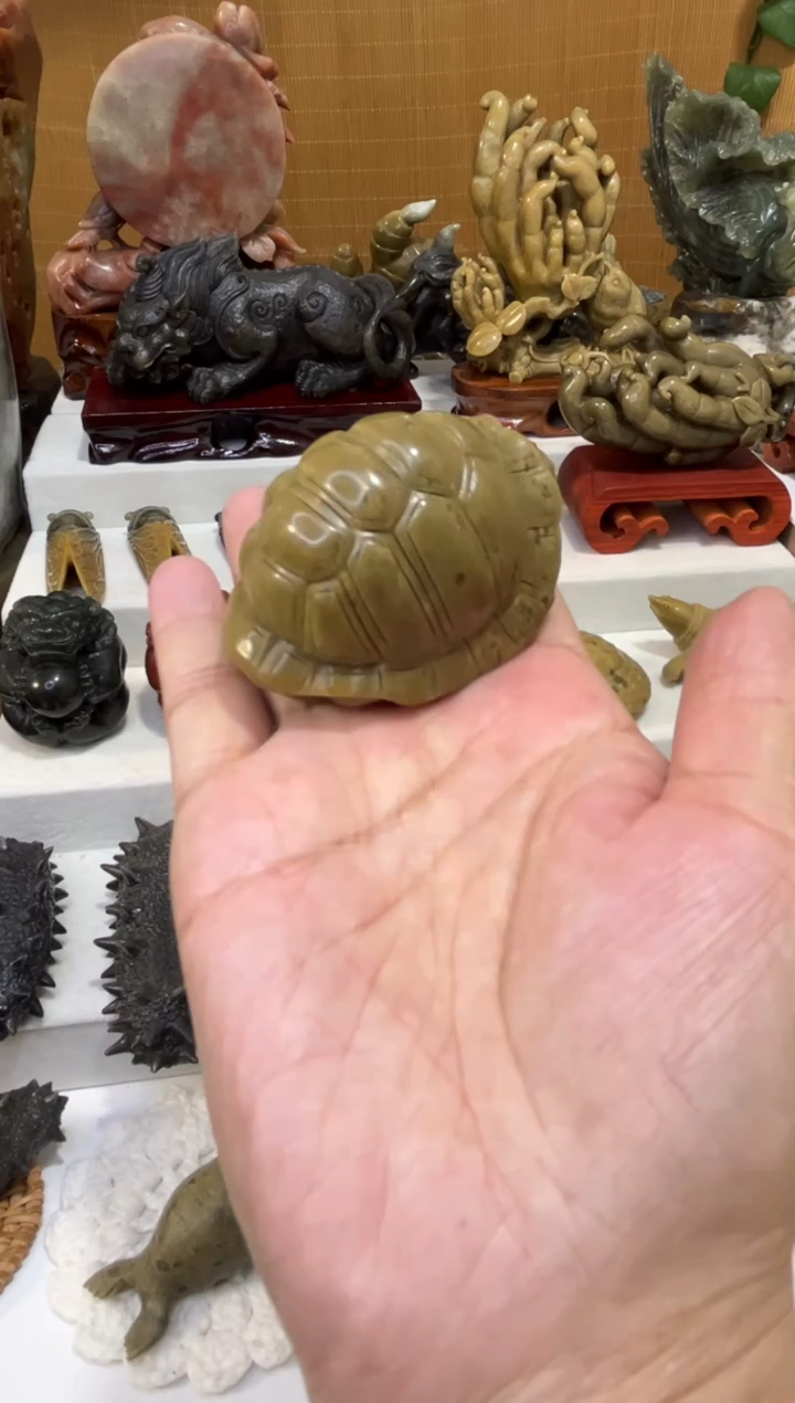 玉徐*夫小乌龟手把摆件莱州石雕