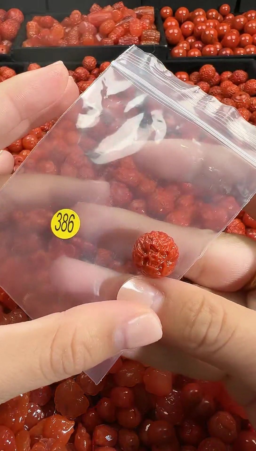 颈饰未镶嵌南红玛瑙1