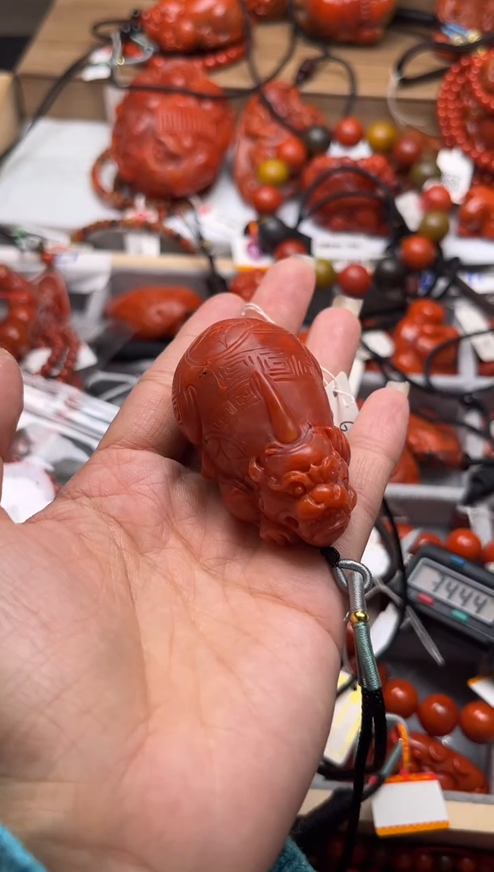 【闪购商品】南红玛瑙珠宝奇石未镶嵌827