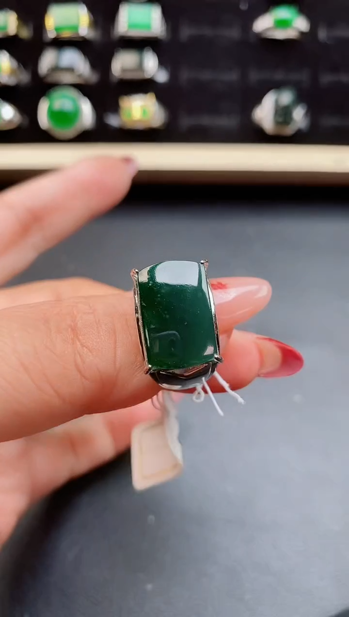 【闪购商品】翡翠戒指银S925镶嵌508500