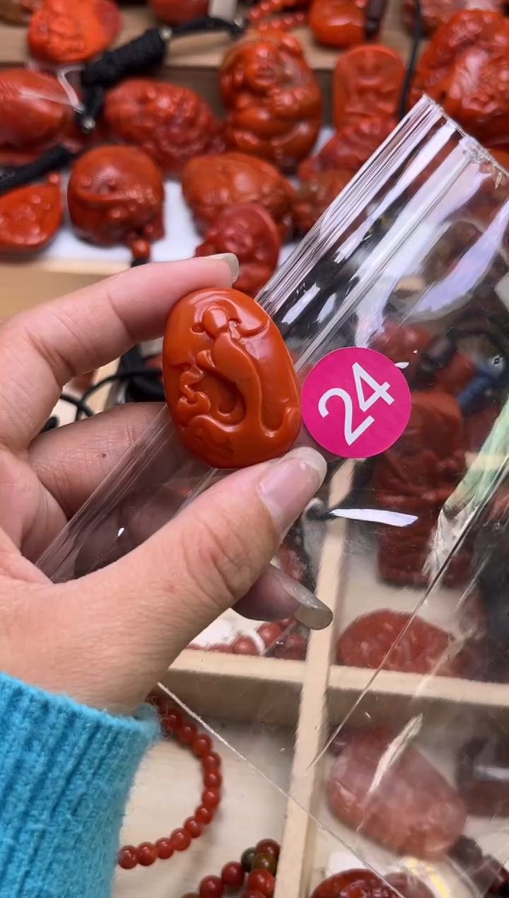 【闪购商品】南红玛瑙珠宝奇石未镶嵌24