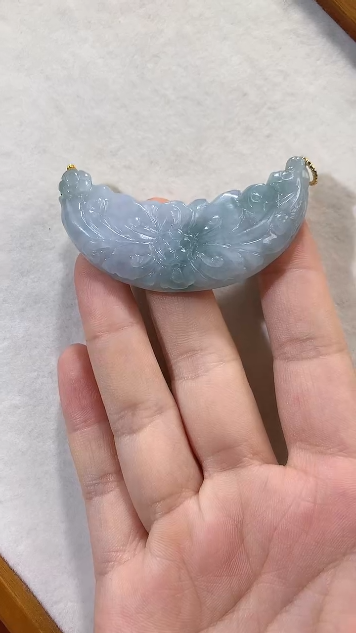 颈饰未镶嵌翡翠吊坠