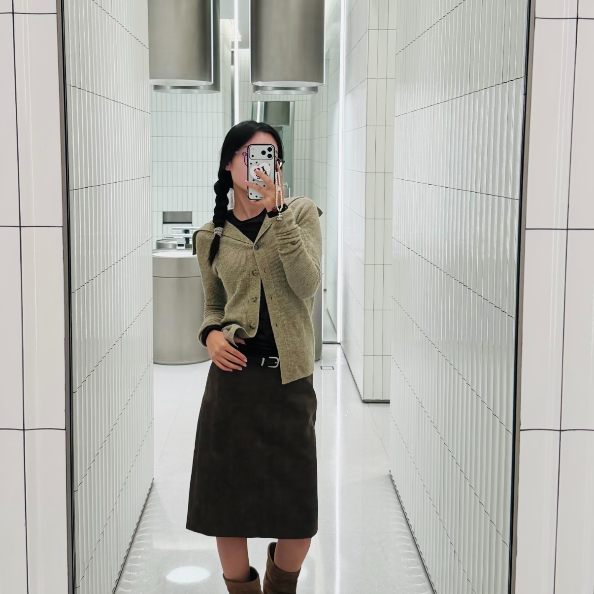 99新 AcneStudios 纯色翻领合身单排扣长袖针织衫 XS码 csy120