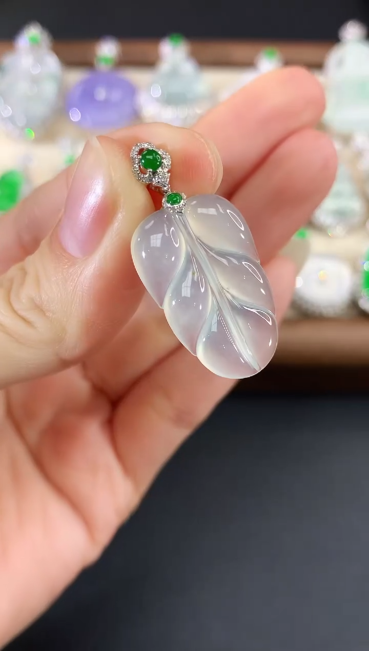 吊坠(不含链)18K金镶嵌翡翠195|2800