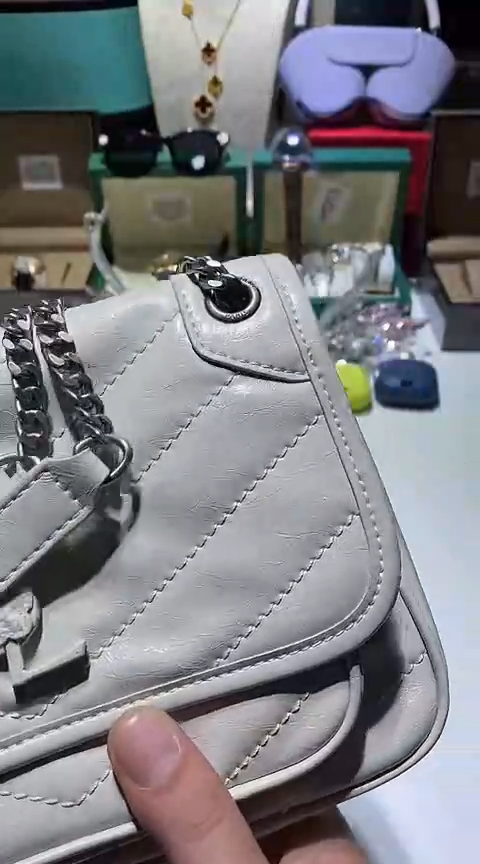 瓷片生活的本意就是开心@@1