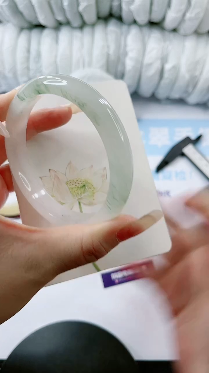 【闪购商品】石英质玉手镯未镶嵌多样性发货L464-62