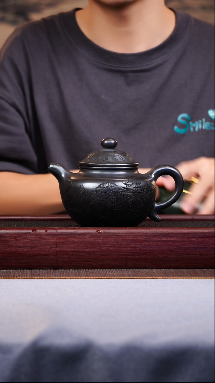 茶壶紫砂宜兴原矿紫砂作品  莲子