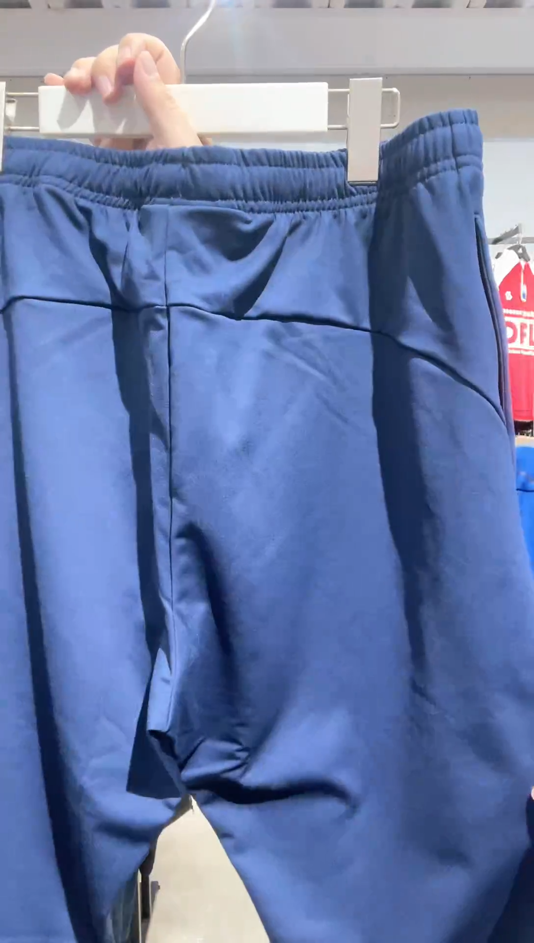 简*哥长裤蓝色23885尺码4XL ，价格149