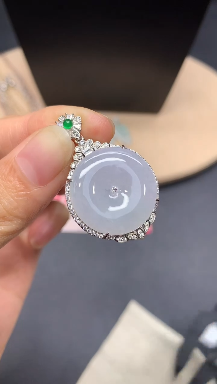 【闪购商品】翡翠吊坠(不含链)银S925镶嵌平安扣【多样性发其一】