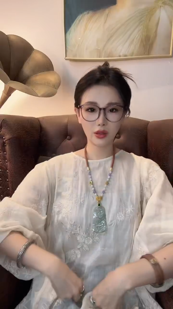颈饰未镶嵌翡翠?*淇翡翠408