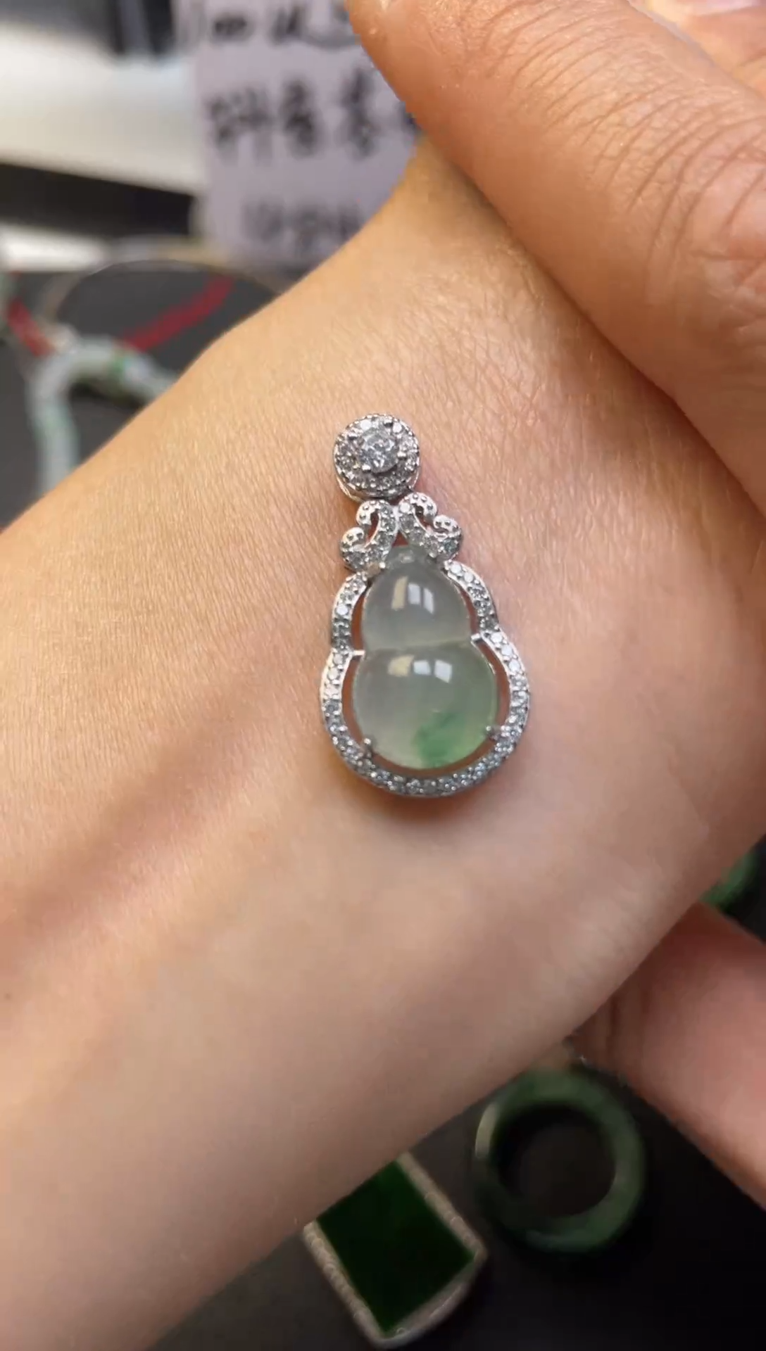 翡翠银S925镶嵌颈饰葫芦吊坠