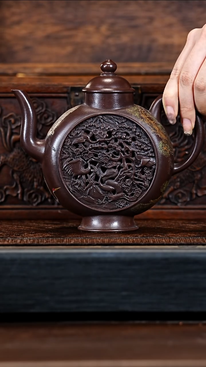 宜兴紫砂PHJ 乾清紫泥 松鹤延年 360cc