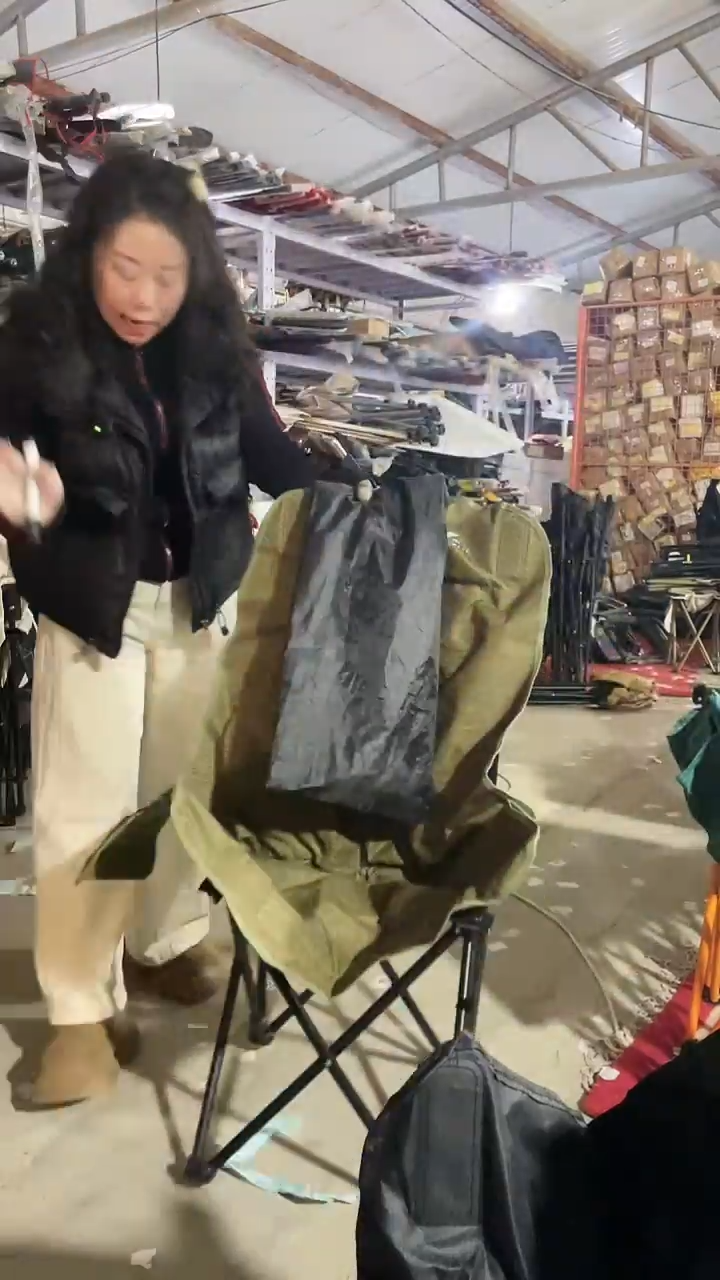 铁瑕疵不带袋    椅子   40