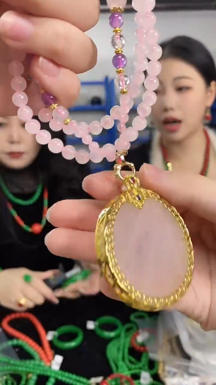 颈饰未镶嵌水晶闪购链接 多样性发其一颜色微差