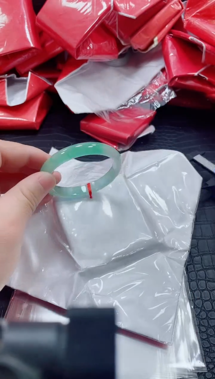 非金属无小哥34号手镯57.7圈口