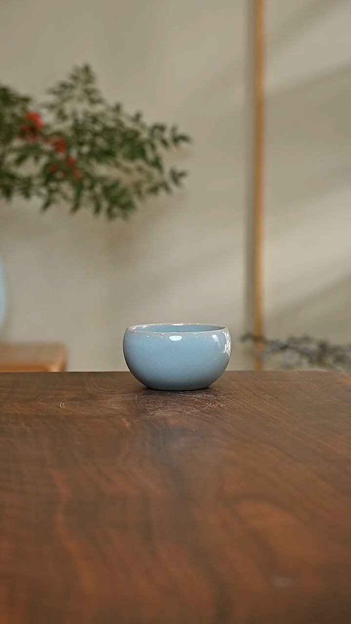 圆钵杯 天青 微瑕 朱法喜款