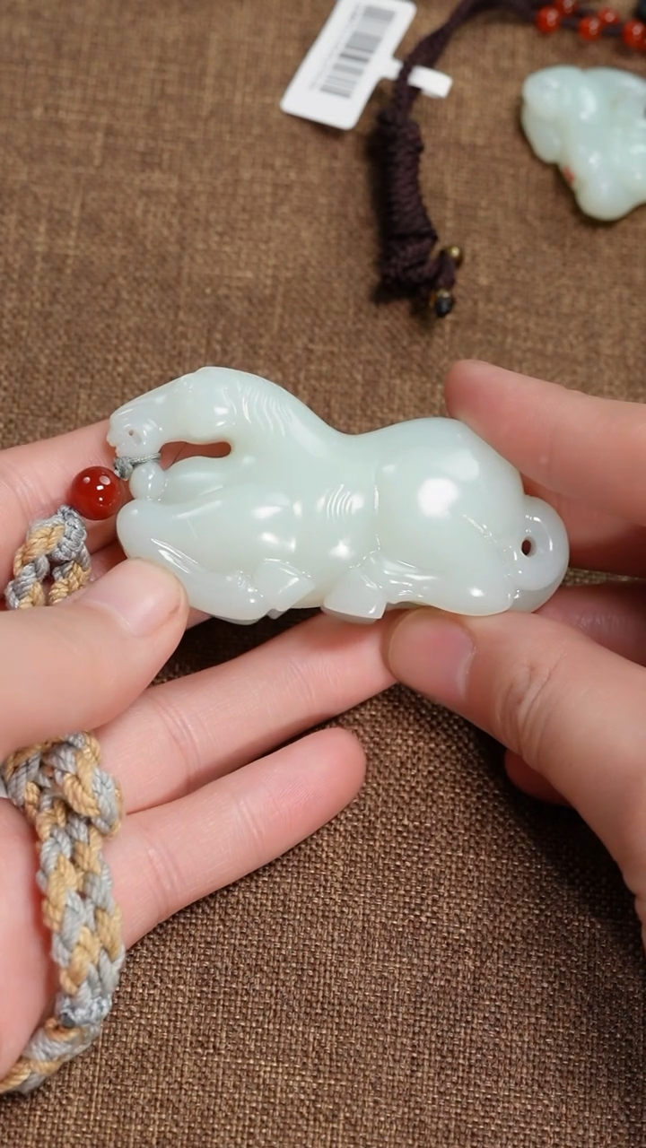 【闪购商品】和田玉颈饰未镶嵌0