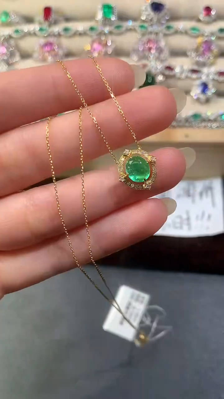 18K金镶嵌套链祖母绿D293|6980