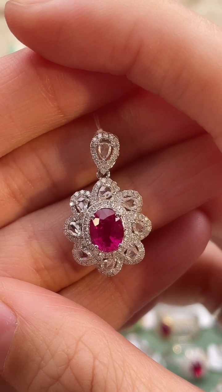 【闪购商品】红宝石吊坠(不含链)18K金镶嵌缅甸主石：1.41ct