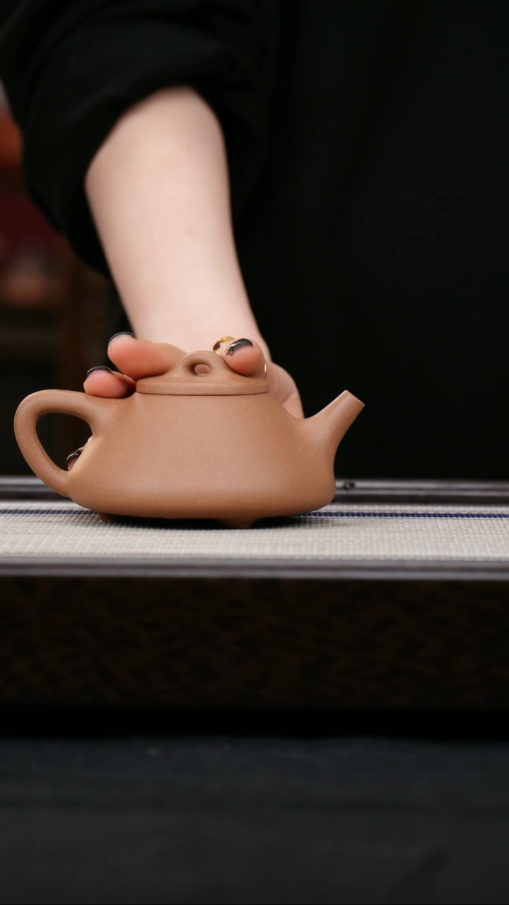 【闪购商品】紫砂茶壶 老段  子冶石瓢 福利款