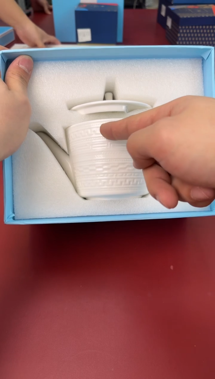 【闪购商品】瓷片新号开播全场漏@@H265