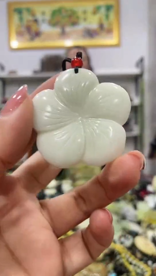 岫玉未镶嵌挂件