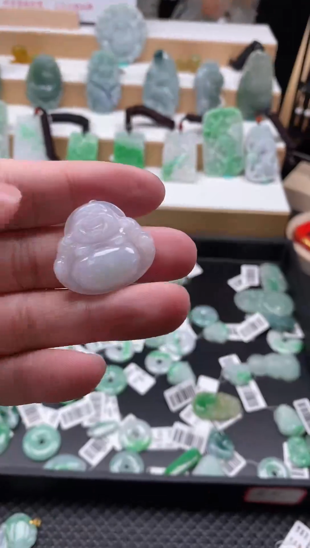 【闪购商品】翡翠颈饰未镶嵌114佛公吊坠