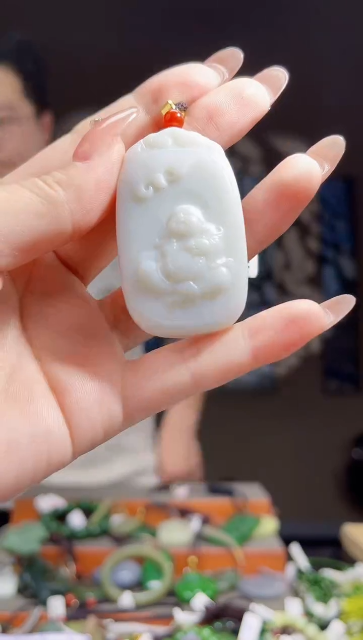 【闪购商品】和田玉颈饰未镶嵌拍一发一